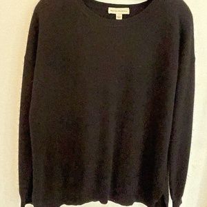 White + Warren black cashmere crewneck, size L